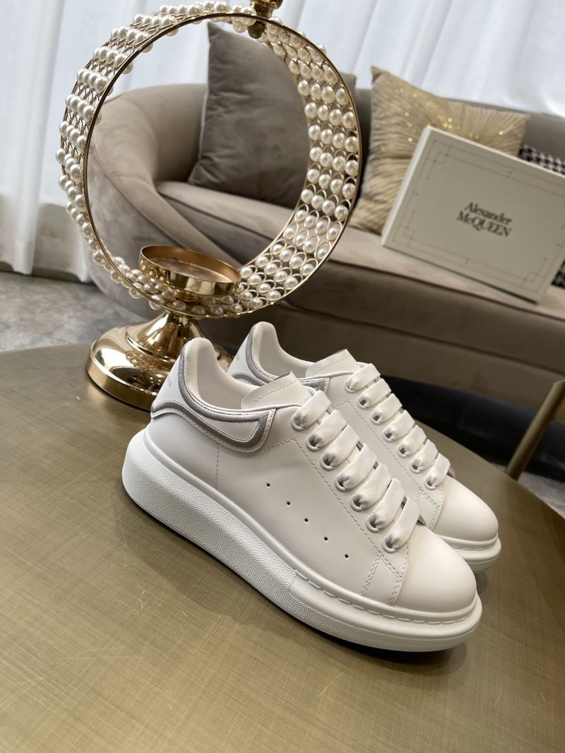 Alexander Mcqueen Low Shoes